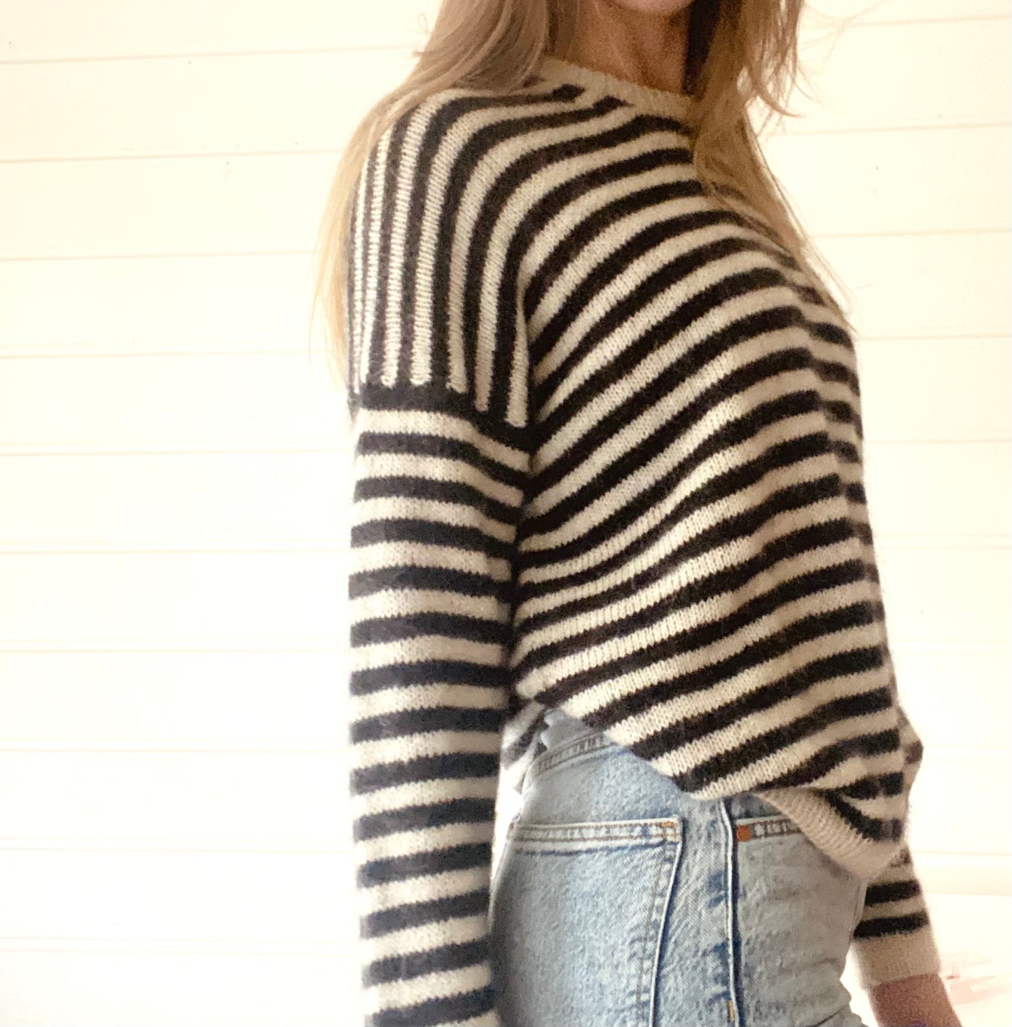 IBEN SWEATER - ENGLISH