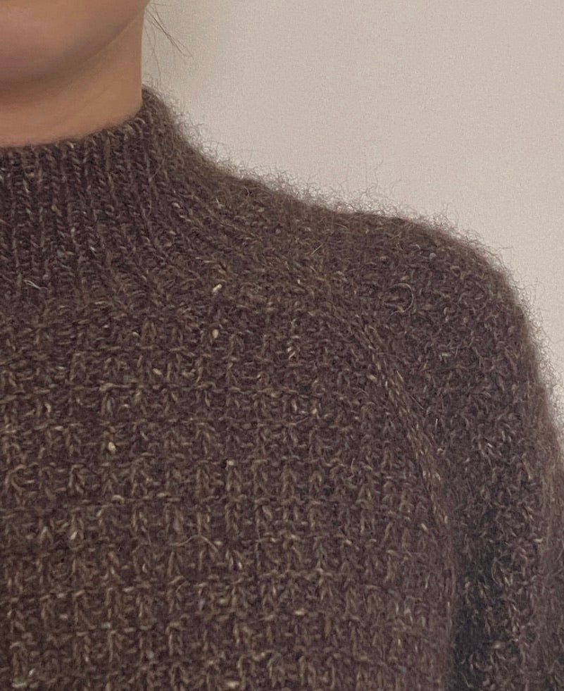 SAGE SWEATER - ENGLISH